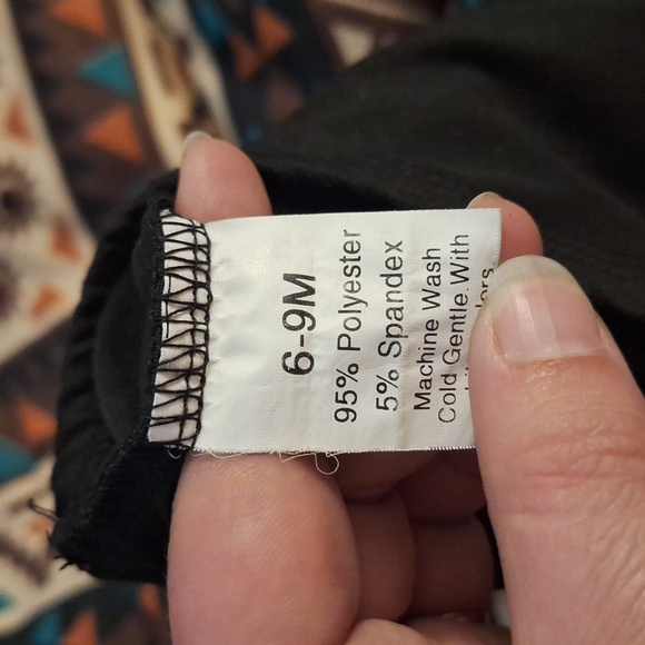 Baby onsie - Picture 2 of 2